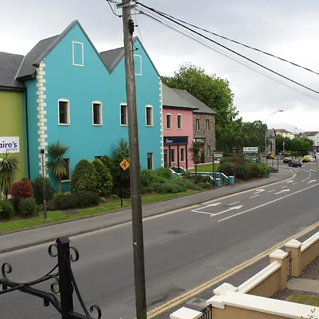 Luxury 2 Bedroom Townhouse - Town Centre - Free Private Parking Ubytování v soukromí *